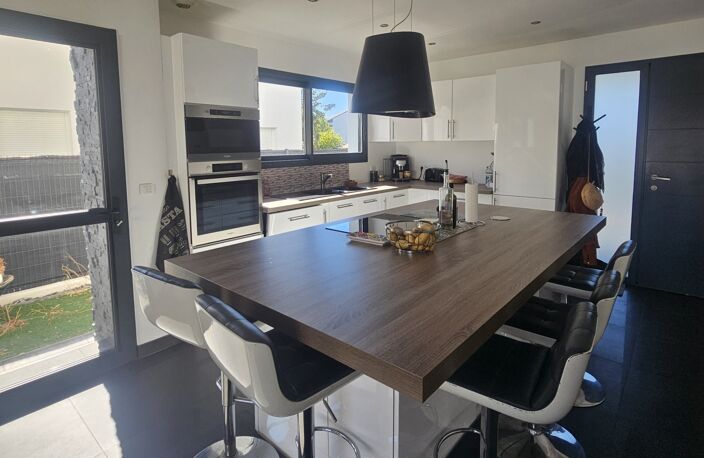Vente Maison traditionnelle 4 pièces — photo 3