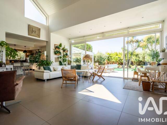 Vente Maison d'architecte 8 pièces — photo du bien