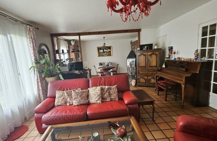 Vente Maison traditionnelle 7 pièces — photo 4