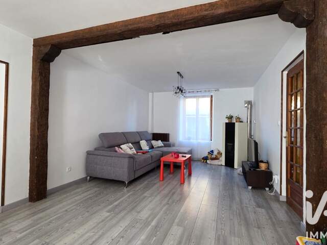 Vente Maison/villa 8 pièces — photo du bien