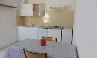 Appartement 2 Pièces 30 m² à louer à Saint-Étienne-de-Fontbellon (07200)