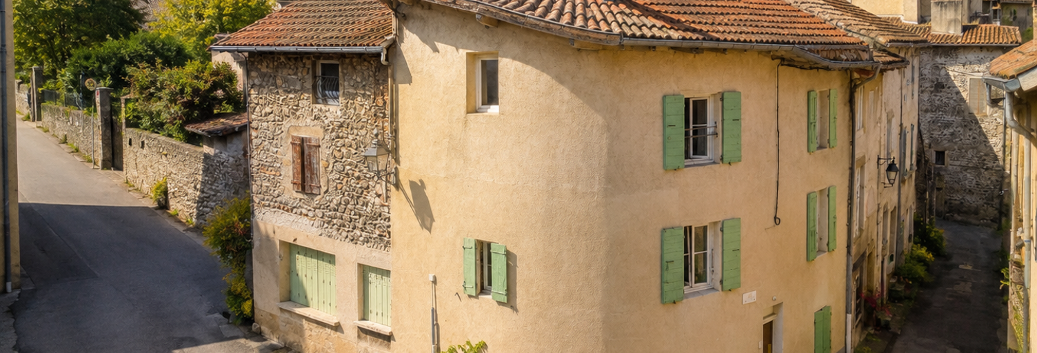 Immeuble  140 m² à vendre à Saint-Vallier (26240)
