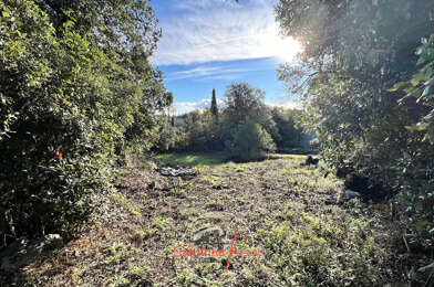 Terrain  550000 €