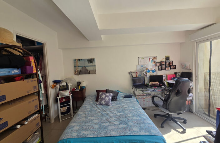 Appartement dans résidence - Proche centre ville avec Parkin — photo 3