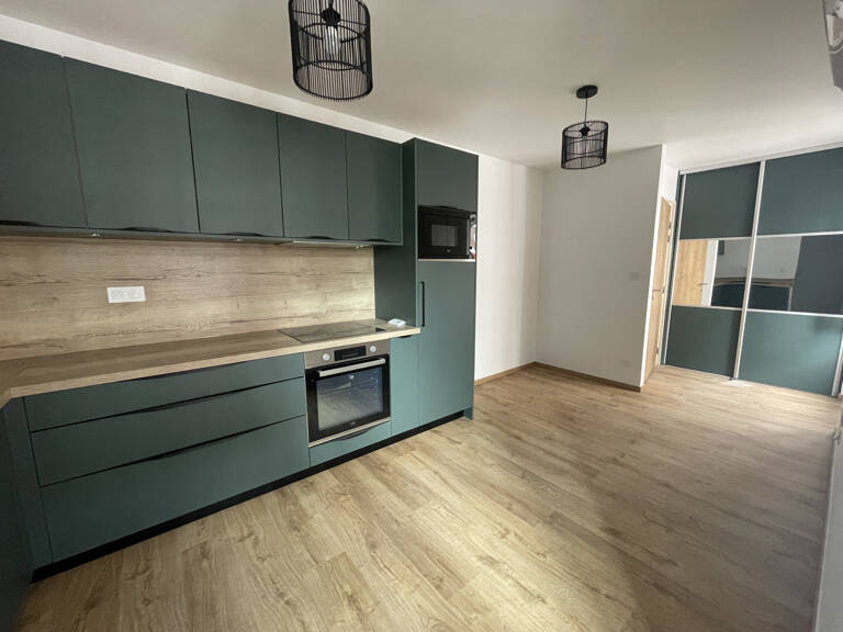 Appartement T2 entièrement rénové à Saint-Jean-Pied-de-Port — photo 1