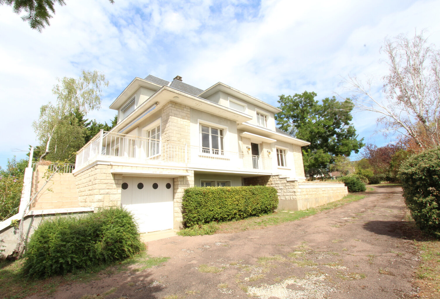 La Charité sur Loire, maison de maître centre-ville — photo 1