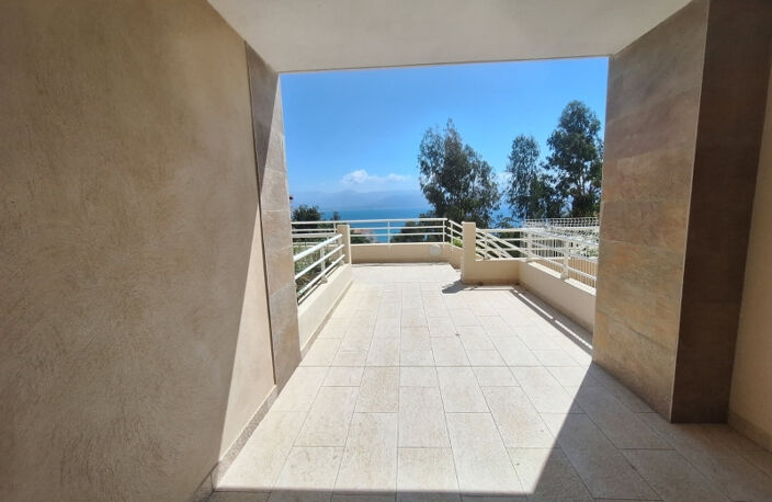 Appartement T4 de120m2 belle  vue mer parc Berthaud — photo 4