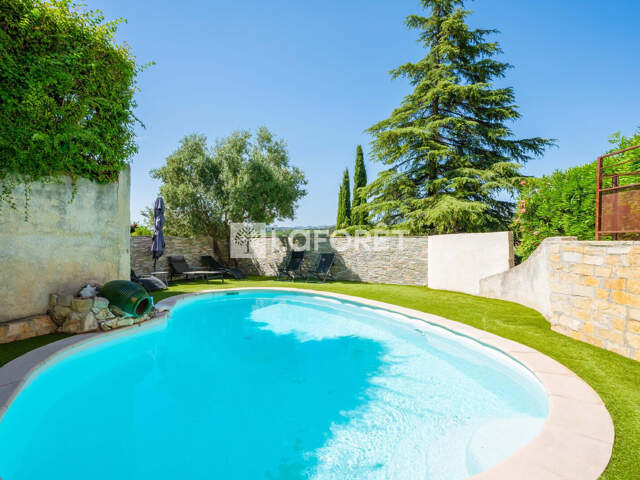 Maison La Penne Sur Huveaune - T6 - — photo du bien