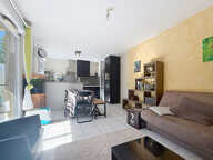 Appartement 3 Pièces 2 chambres, en rez de jardin dans résidence avec piscine et 2 parkings — photo 2