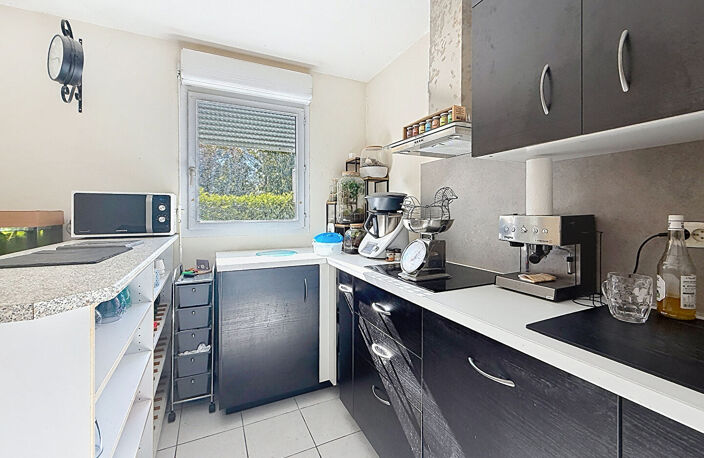 Appartement 3 Pièces 2 chambres, en rez de jardin dans résidence avec piscine et 2 parkings — photo 4