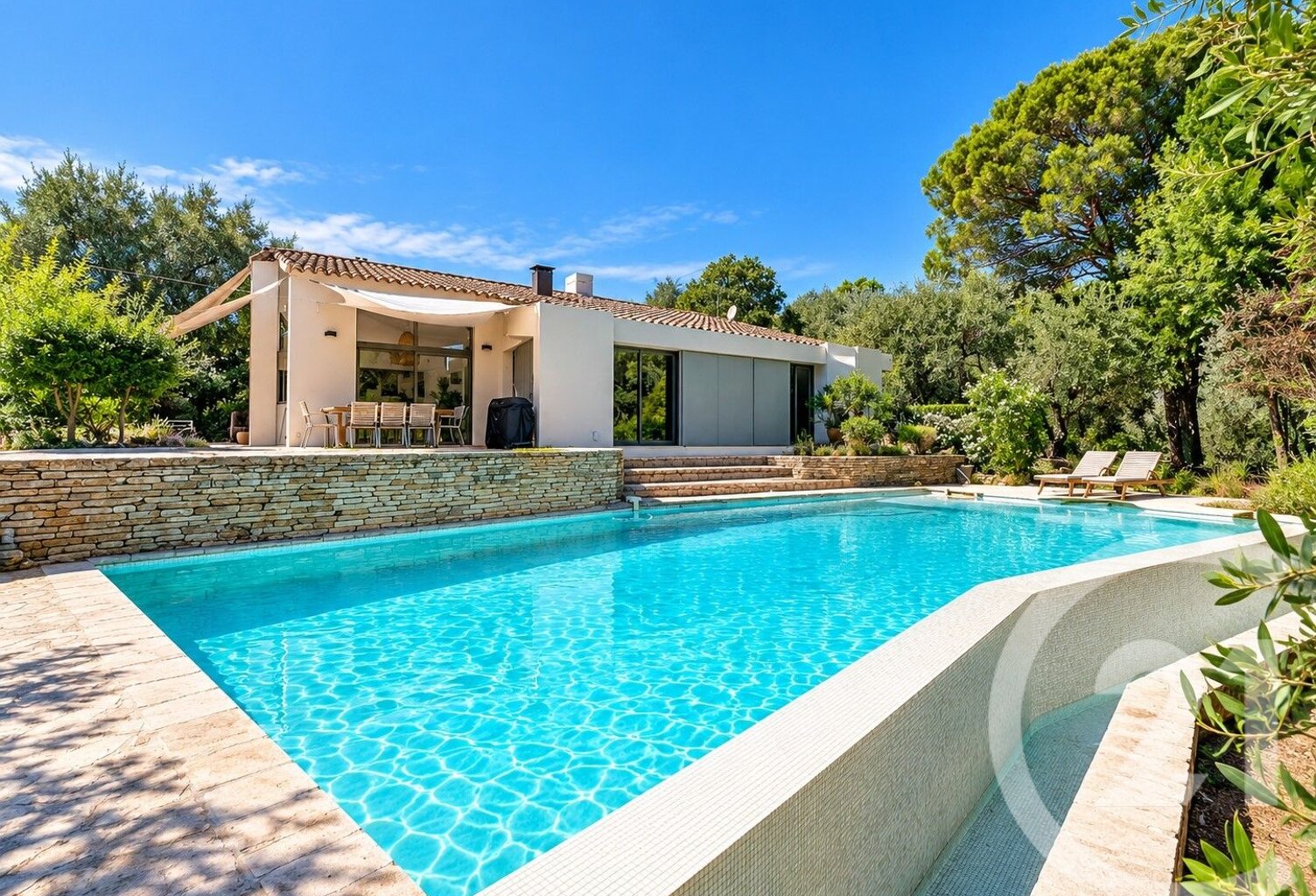 Vente maison 6 pièces 180 m² La Roquette-sur-Siagne (06550) — photo 1