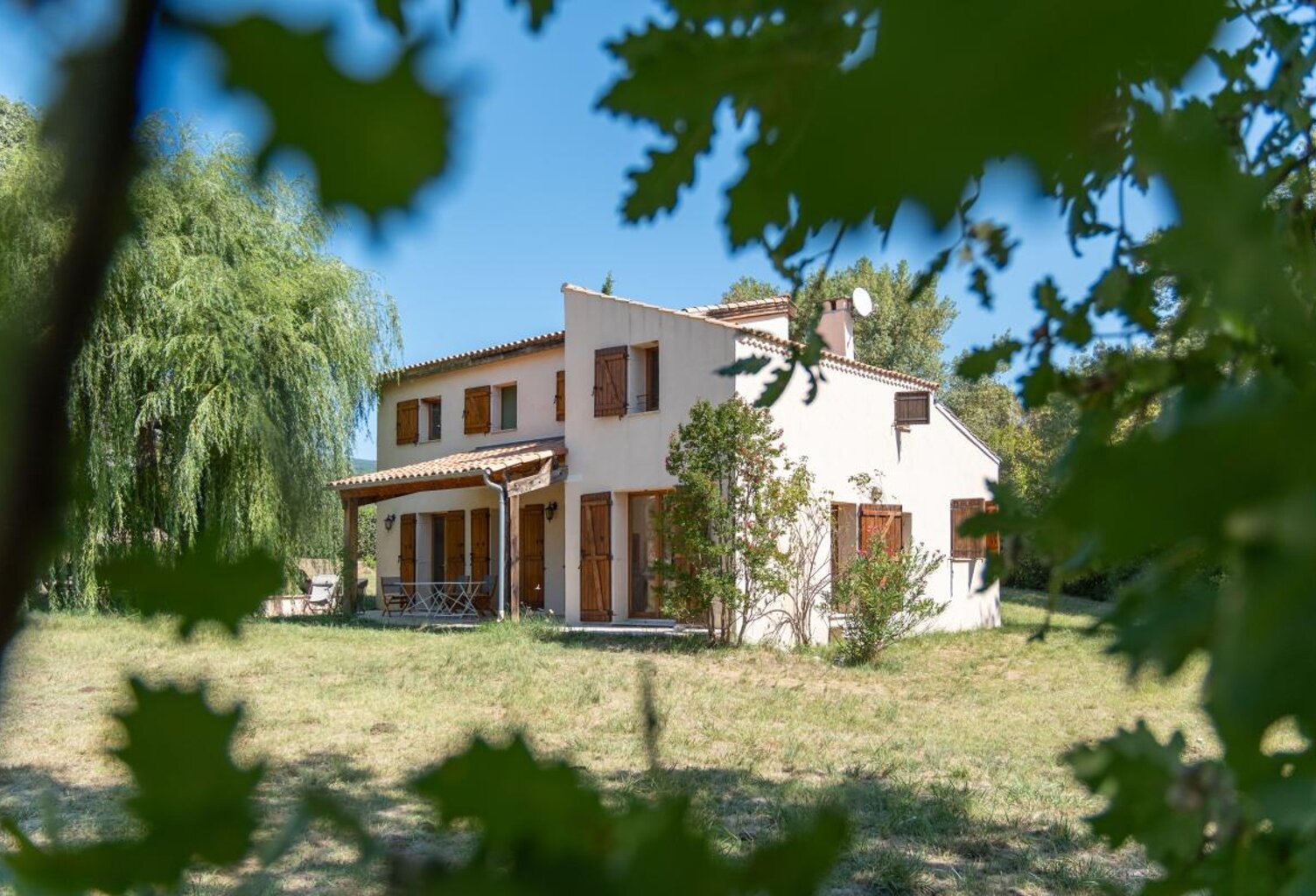 Exclusivité, Saint Etienne les Orgues, Belle maison familiale de 152 m2 avec piscine, garage et 5 350 m² de terrain — photo 1