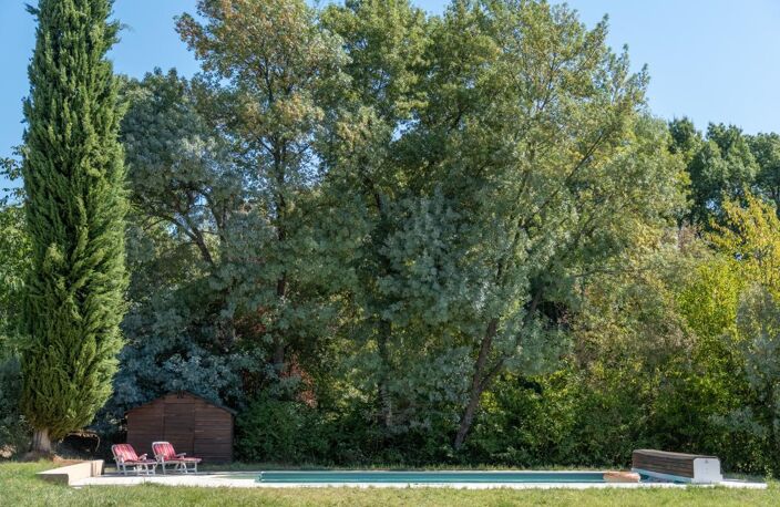 Exclusivité, Saint Etienne les Orgues, Belle maison familiale de 152 m2 avec piscine, garage et 5 350 m² de terrain — photo 4