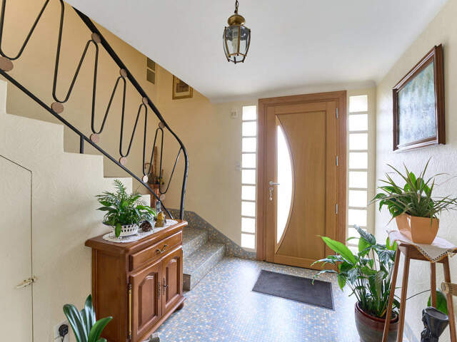 Maison SAINT-PIERRE-MONTLIMART avec vue imprenable - 3 chambres — photo du bien