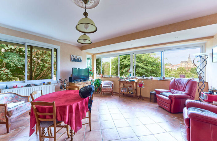Maison SAINT-PIERRE-MONTLIMART avec vue imprenable - 3 chambres — photo 2