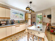 Maison SAINT-PIERRE-MONTLIMART avec vue imprenable - 3 chambres — photo 4