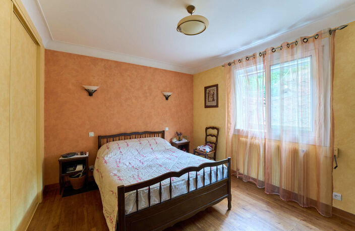 Maison SAINT-PIERRE-MONTLIMART avec vue imprenable - 3 chambres — photo 5