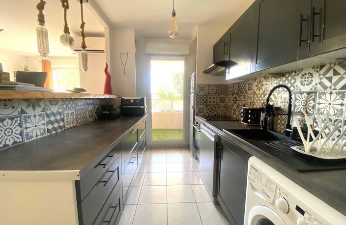APPARTEMENT T3 /TERRASSE / PLACE PARKING / GARAGE / TECHNOPOLE — photo 3