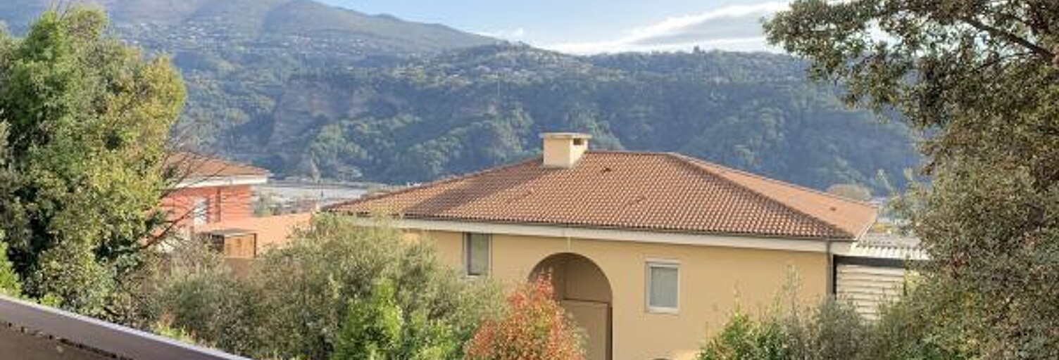Appartement 5 Pièces 90 m² à vendre à Carros (06510)