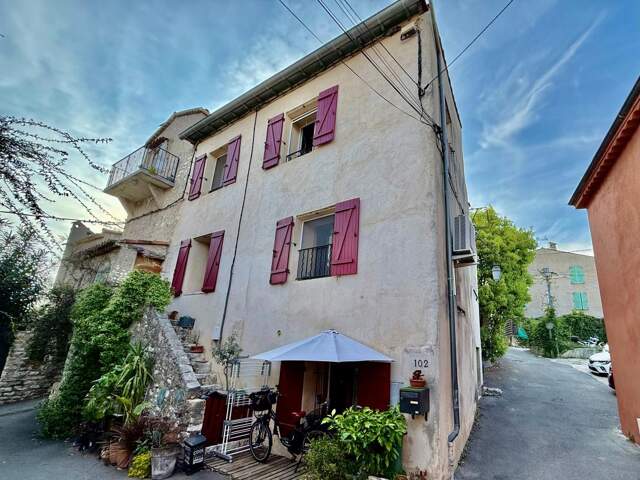 LA COLLE SUR LOUP - Maison de village R+2 86 m² - 4 Pièces - Vue St Paul de Vence — photo du bien