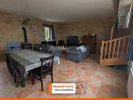 HAUTEFORT (24) maison spacieuse 4 chambres et piscine — photo 3