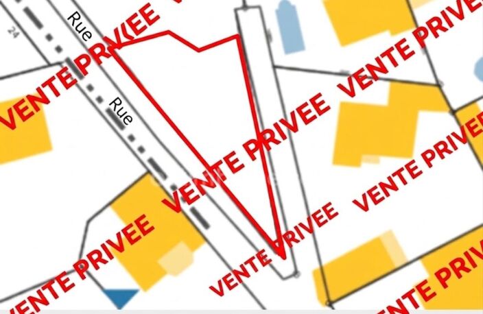 TERRAIN À BÂTIR 360 m² – CENTRE VILLAGE – ÉTAGE POSSIBLE – PROCHE PLAGES — photo 2