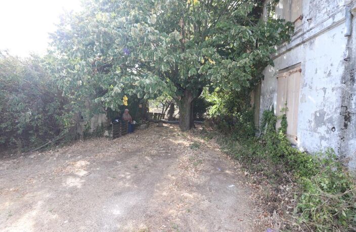 MAISON  VENDRE DE 130m² A RENOVER SUR PRIGNAC (17) — photo 4