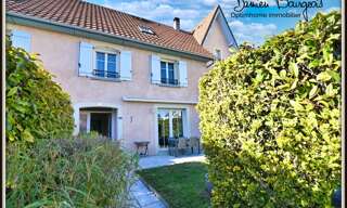 Maison 6 Pièces 137 m² à louer à Gex (01170)