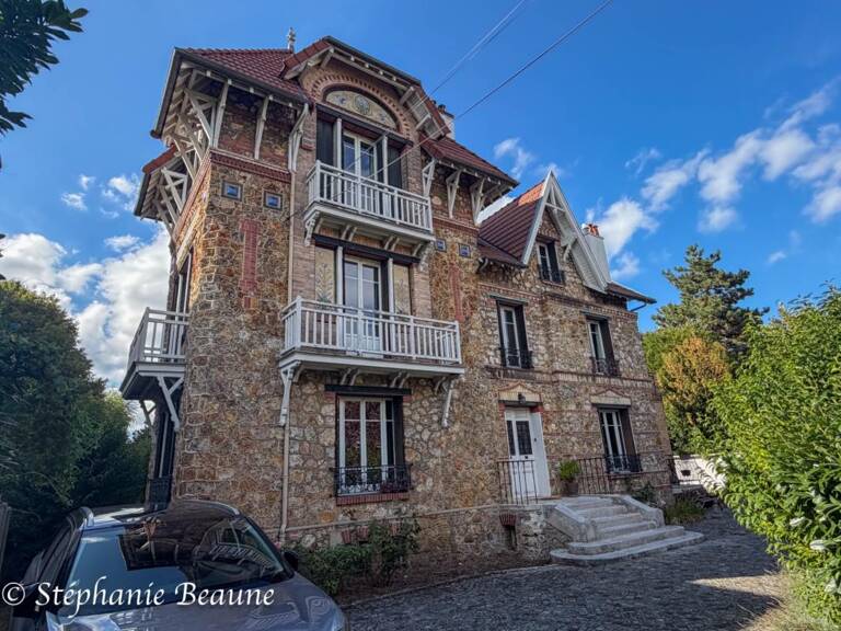 Demeure bourgeoise pour habitation ou profession libérale / bureaux — photo 1