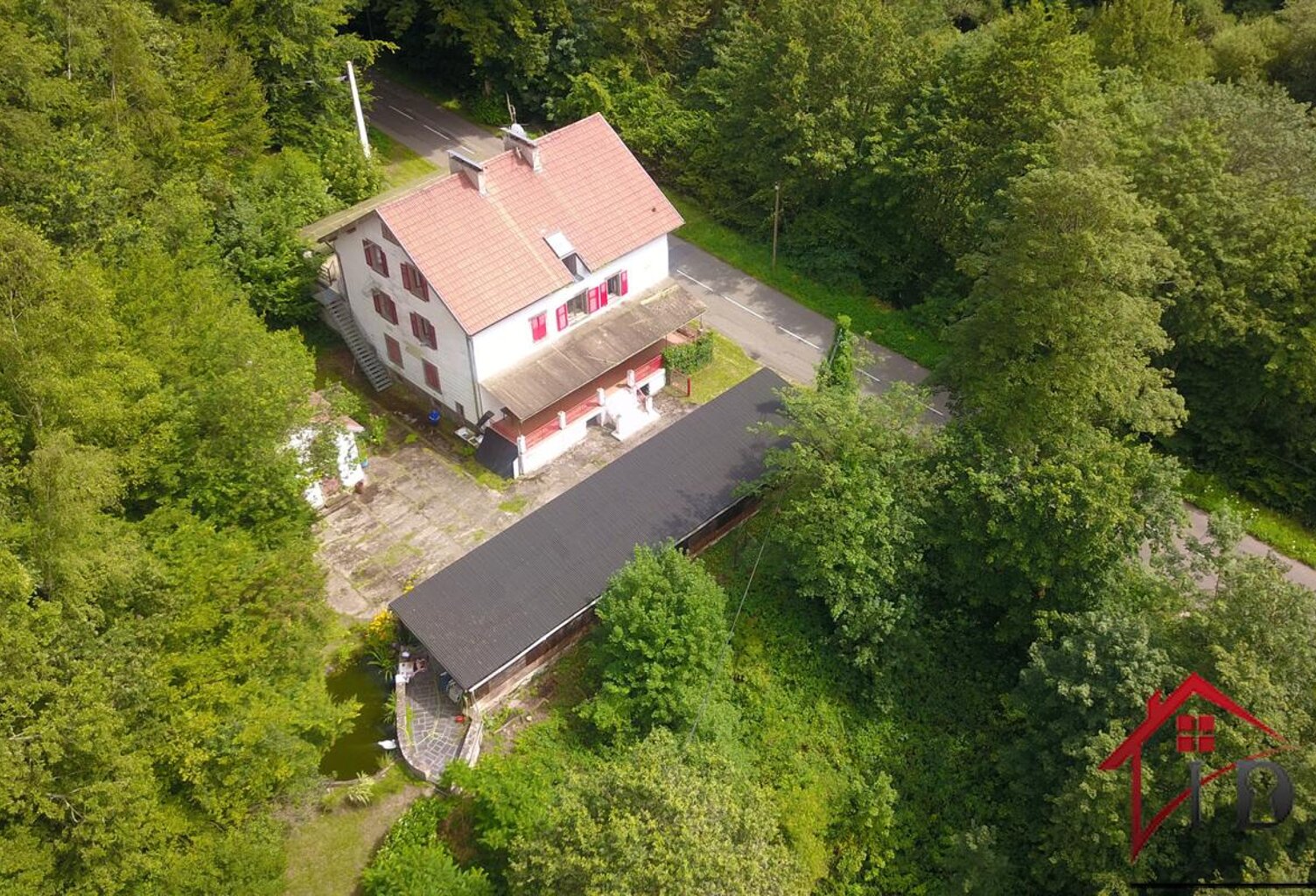 PUBERG   PROPRIÉTÉ ATYPIQUE 292 M2   2 LOGEMENTS   6 800 M2 — photo 1