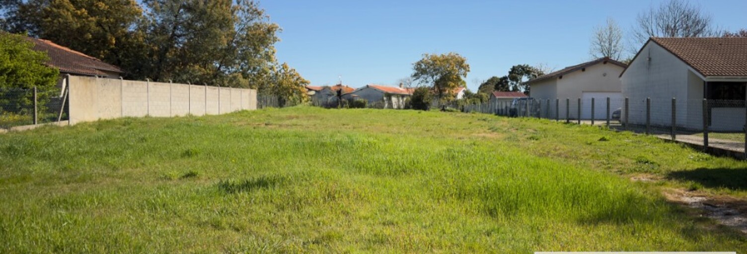 Terrain  600 m² à vendre à Vayres (33870)