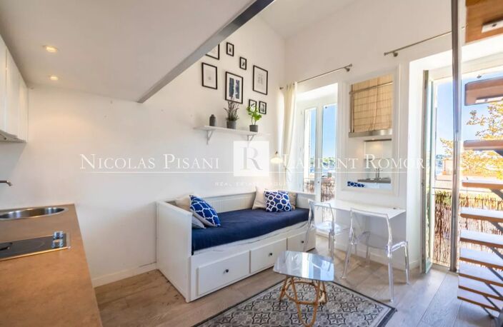 EXCLUSIVITÉ- VILLEFRANCHE-SUR-MER – DERNIER ÉTAGE – LOFT - VUE S — photo 2