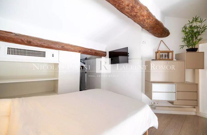 EXCLUSIVITÉ- VILLEFRANCHE-SUR-MER – DERNIER ÉTAGE – LOFT - VUE S — photo 4