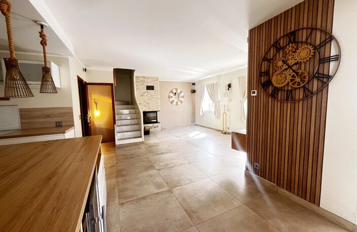 RARE - MAISON 4 PIECES - PISCINE - HAMMAM -  VUE DEGAGEE — photo 4