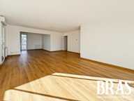 APPARTEMENT 4 CHAMBRES - BALCON - DOUBLE GARAGE — photo 2