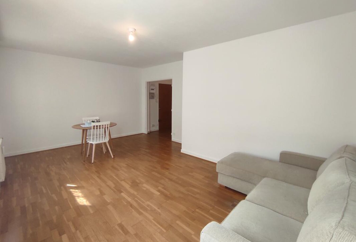 Appartement À Vendre — photo 1
