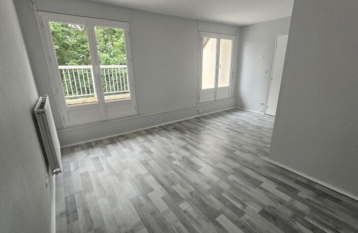Appartement Olivet 1 pièce(s) 33.46 m2 — photo 2