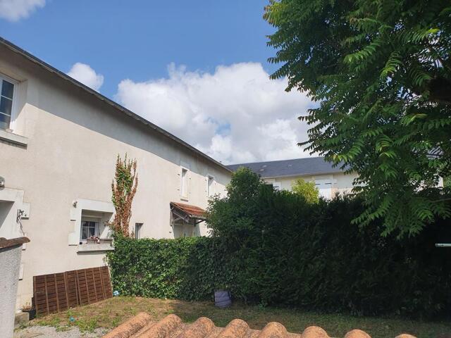 Immeuble proposé à Mauzé-sur-le-Mignon