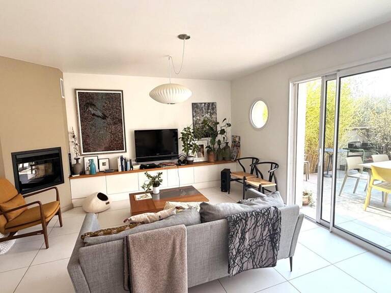 Maison À Vendre — photo 1