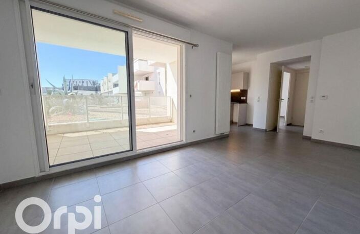 Exclusivité Orpi - T2 avec terrasse et parking - Les Grisettes à Montpellier — photo 3