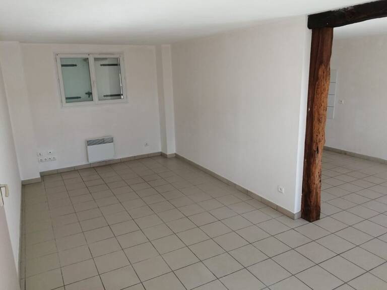 Appartement de 100m2 à louer sur Saint-Aubin-de-Blaye — photo 1