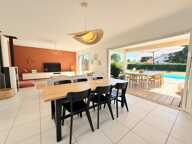 Maison contemporaine et familiale avec piscine — photo 2