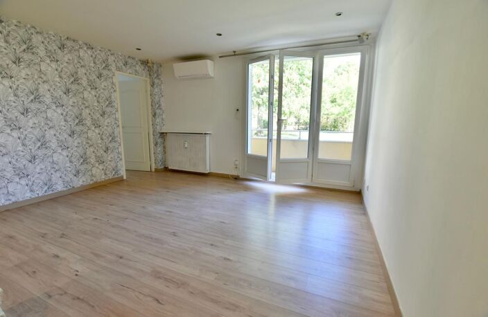 Appartement T3 climatisé À Vendre — photo 2