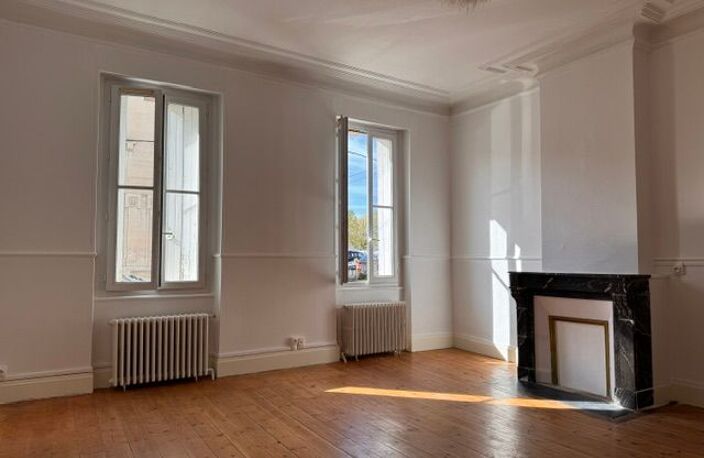 Appartement À Vendre — photo 2