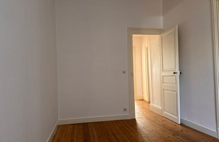 Appartement À Vendre — photo 3
