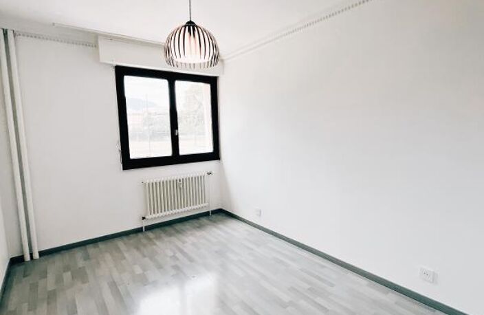 Appartement  T4 À Louer — photo 4