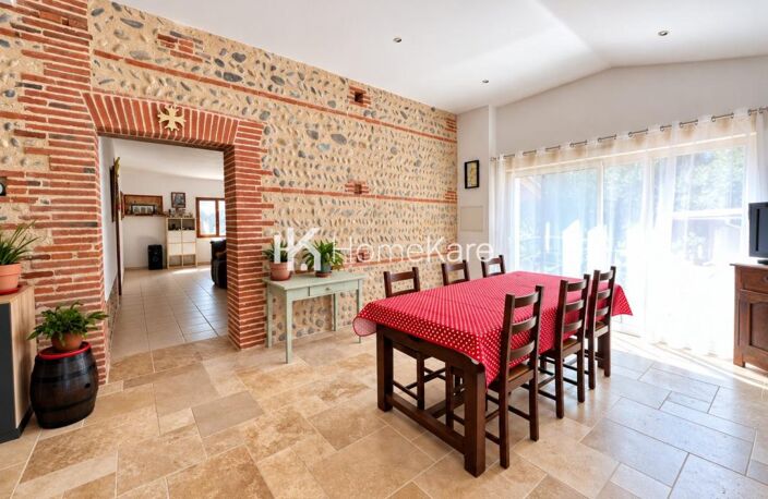 LE CHARME D'UNE MAISON FAMILIALE SPACIEUSE — photo 2