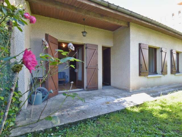 Maison à rénover Belcier – Plain-pied rare avec jardin, garage et potentiel de surélévation — photo du bien