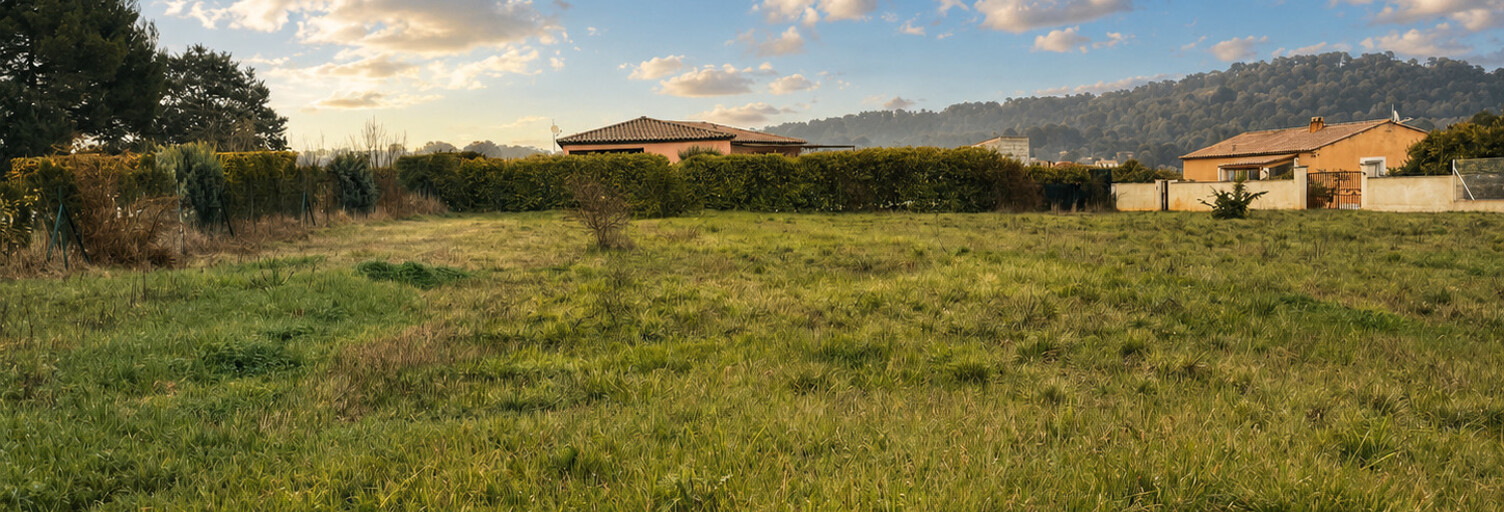 Terrain 750 m² à construire Saint-Maximin-la-Sainte-Baume (83470)