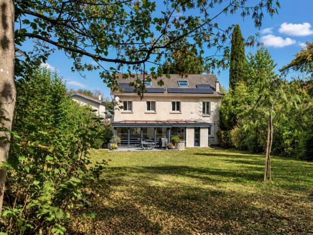 Maison à vendre ORSAY (91), beaux volumes, 5 chambres, ouverture sur jardin, terrain 1000 m2 — photo du bien